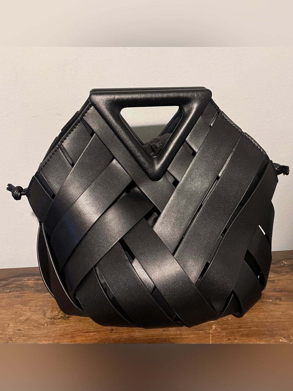 Verano Hill Natalie Handbag - Picture 7 of 9
